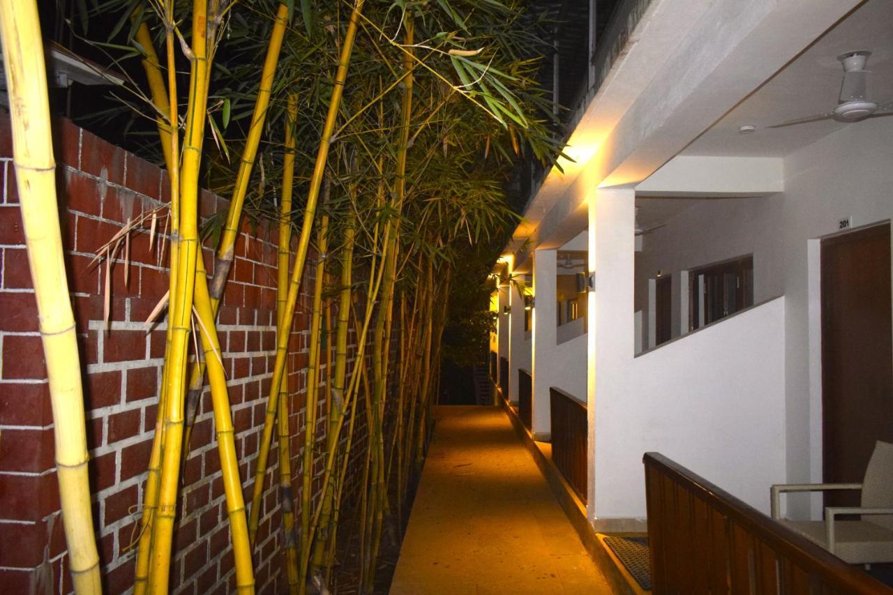 Kayan!V Resort Mandrem Exterior foto
