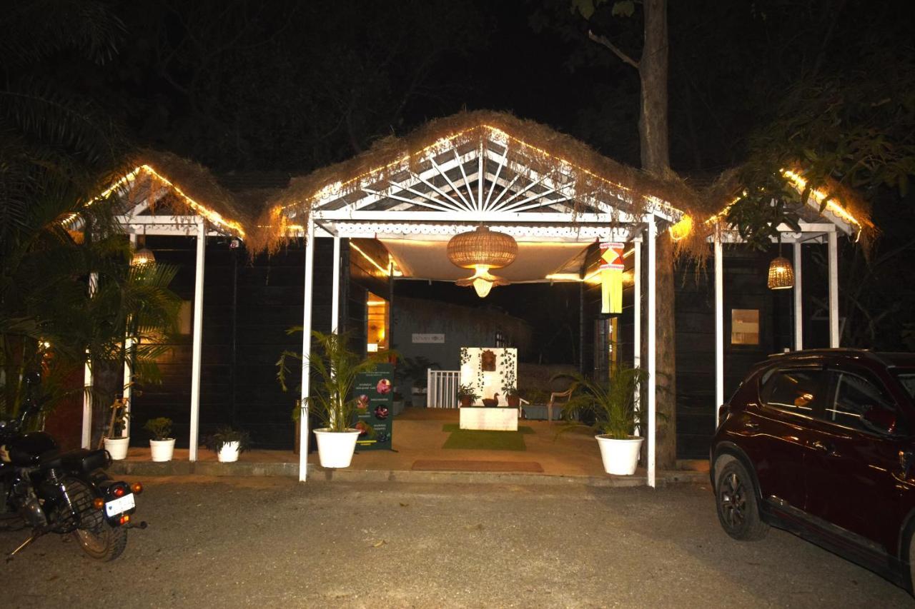 Kayan!V Resort Mandrem Exterior foto