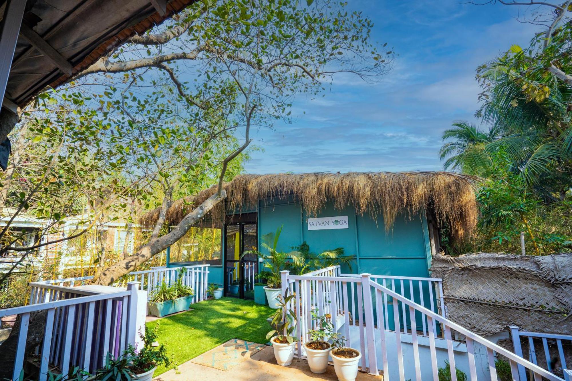 Kayan!V Resort Mandrem Exterior foto